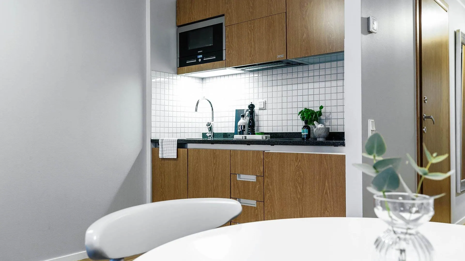 מלון דירות שטוקהולם Biz Apartment Gaerdet