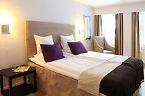 שטוקהולם Biz Apartment Gaerdet מלון דירות